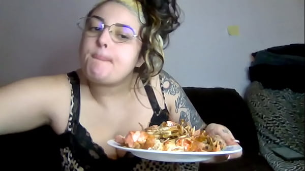 Rebeca addams big tits eat shrimp