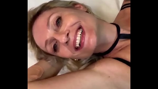 O fl&aacute;vio me gravou dando pra um pica de 26 cm ele n&atilde;o gostou muito mas por mim podia repetir gostei de fazer ele d 