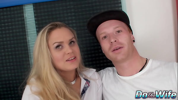 Play MP4 - Blonde Wife Barra Brass Anally Creampied Right Next to Her Cuckold