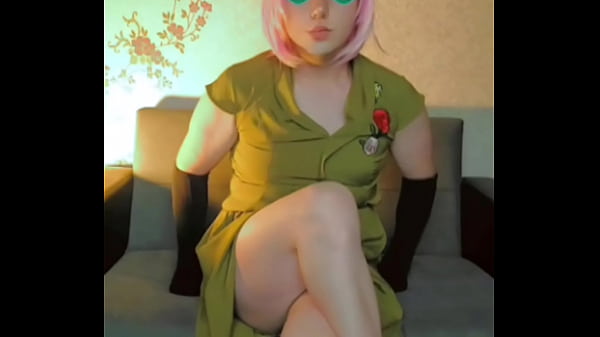 Play MP4 - Getting Groovy with Snapchat Dance Challenges