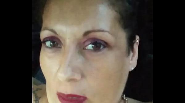 Play MP4 - Flashing in Car&period;