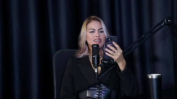 Play MP4 - Gostosa demonstra o seu boquete&comma; chupa os peitos depois de dizer que o homem tem que pagar a conta pra transar com ela - Ariane Kimiko &lpar;SHEER&sol;RED&rpar;