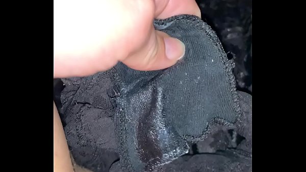 Jerk Off With My Wet Panties