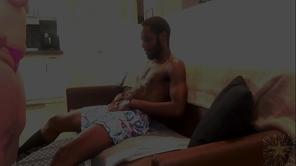 Nonton Bbc Savvy G Meets Milf Quinn Marie For A Sizzling First Time Fuck Session thumbnail