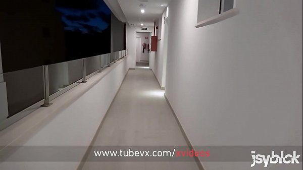 Play MP4 - VISIT-X &vert; Room Service knallt schwarze Schnitte und spritzt ab