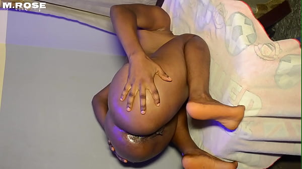 Nonton Fucked Her Ass On The Table For Lunch thumbnail