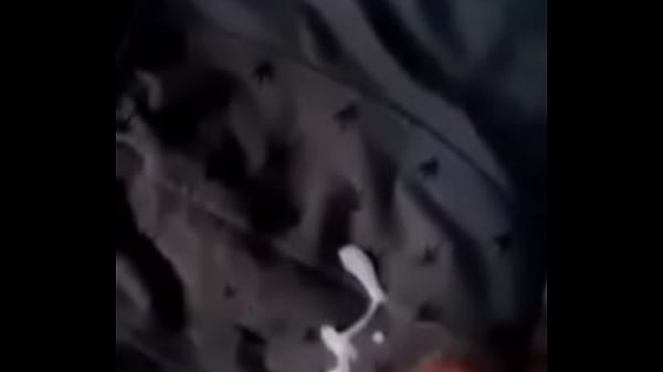 Mexicano deslechandose en su boxer sigueme en Twitter @Donovan26009954