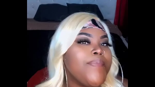 Teasing you by Zaharii 