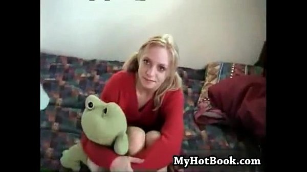 Lisa Parksis a delightful19 yearold blonde wit