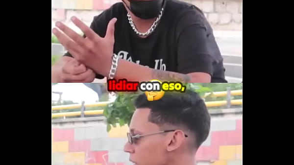 El rechazo al vender manillas #elchicletv #historias #chiclenoticias 