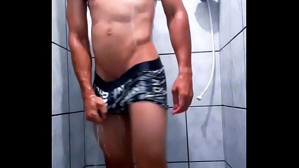 Novinho No Banho thumbnail