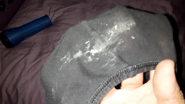 Smelling sister in law'_s panties