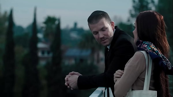 Mia de vil gets massaged and fucked 