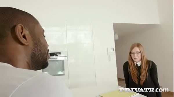 Linda SweetEnjoys_Double Anal in Interracial Gangbang