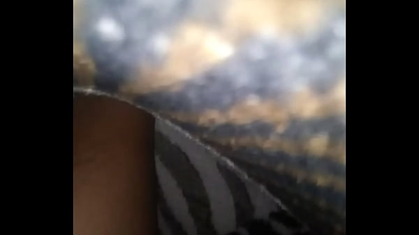 Nonton Sierra Tus Ojos Que Me Vengo thumbnail