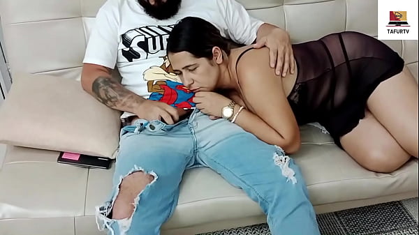 sexo oral con mivecina