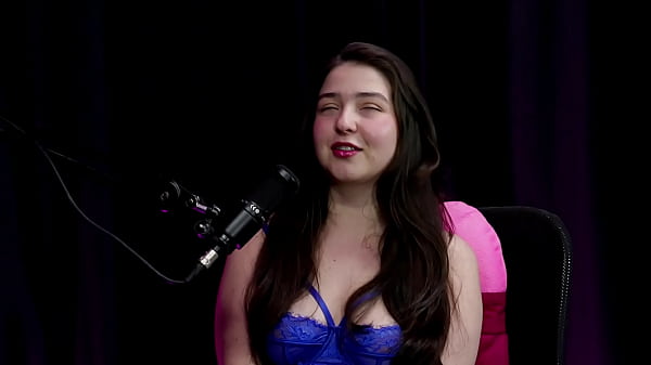 Sempre foi safada levou uma multa por fazer suruba no condom&iacute;nio e queriam a fazer engasgar para seu cuzinho ficar piscando flora favaretto watch sheer red 