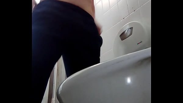 Play MP4 - Mijada na &aacute;rea de servi&ccedil;o