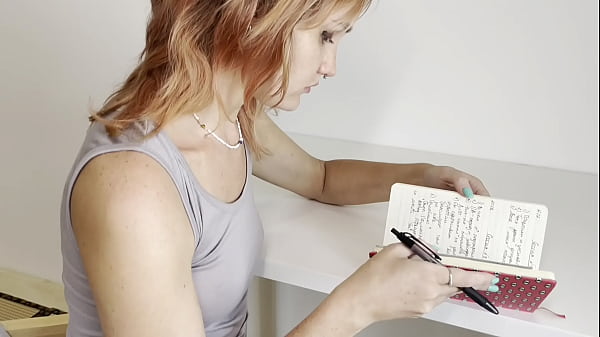 Nonton Naughty Stepsister Gets Hogtied On The Floor thumbnail