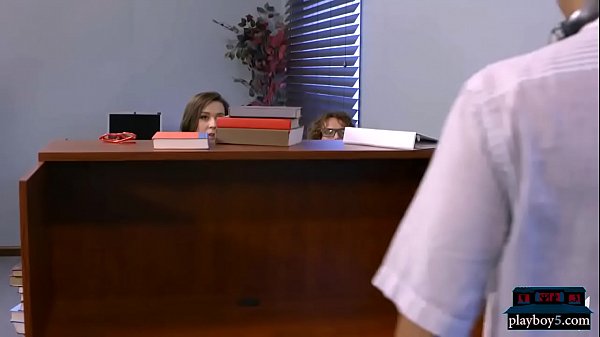 Play MP4 - Tiny nerdy fucked in the library by another nerd