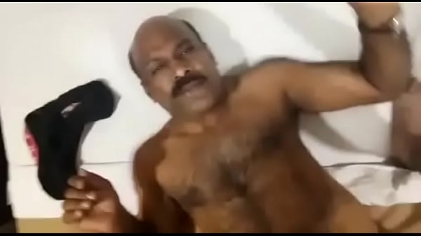 Desi gay mature blowing big dick 