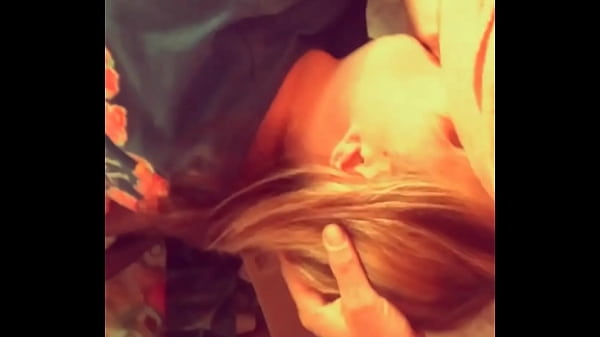 Bbw gets fucked hard for her to be able to play the game and get the videos she wants to get 