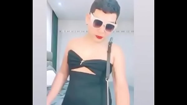 Novinho trans gosta de dancar 