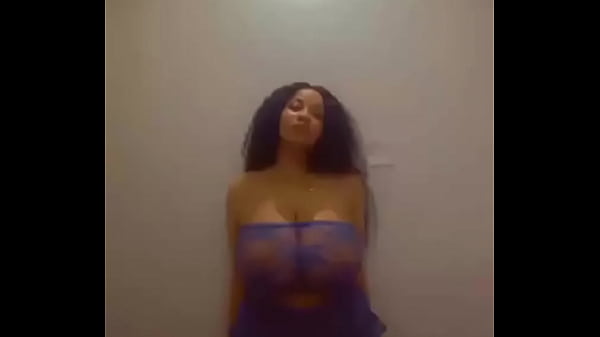 Nonton Soft And Hot thumbnail