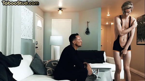 Play MP4 - Bigcock stepuncle barebacks 21yo twink asshole till cumshot