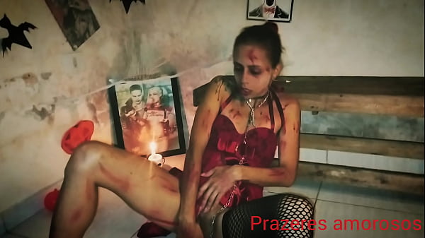 capitureia dama_de vermelho zumbi que esta na fome por sexo selvagem na_noite deHalloween
