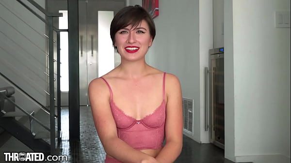 Girl with small boobs gets throated