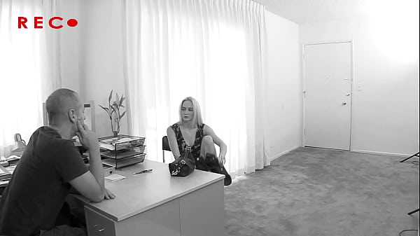 Play MP4 - Tera Joy Gets Fucked By A Stylish Man