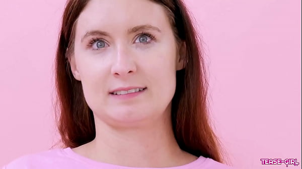 Sweet teenbrunette gentlytouch her body