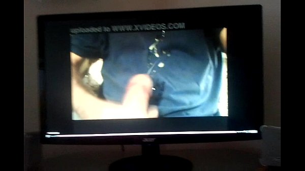 Play MP4 - friends jerking fine