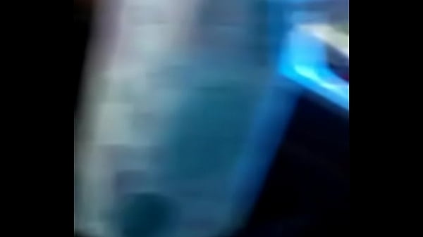 Nonton Up Skirt Milf Detroit thumbnail