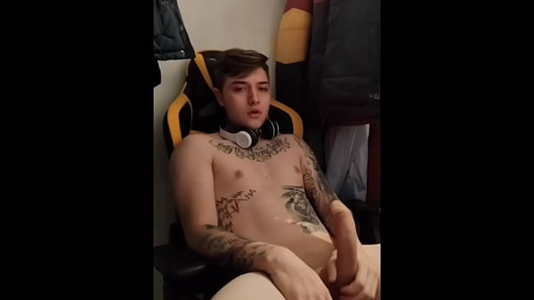 Play MP4 - Ao entrar nesse v&iacute;deo nos vamos juntos descobrir o mundo de prazeres sem limites &lpar;voc&ecirc;s podem comprar o v&iacute;deo no red &rpar;