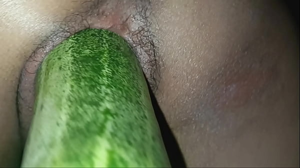 Play MP4 - แตงกวาผู้เป็นที่รักเอามันยัดหีแล้วแหกหีเพื่อนสาวแล้วเอาควยเย็ดแตด