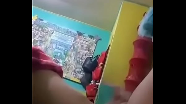 Play MP4 - Con  ganas  de una  buena  verga