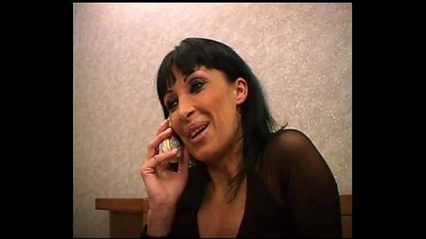 Play MP4 - French MILF calls male