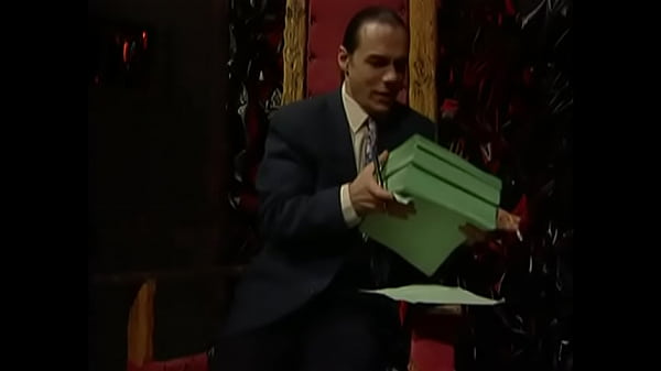 Nonton Pretty Woman With Big Tits Greedily Fucks Herself With A Big Dildo thumbnail