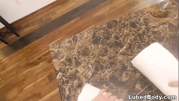 Nonton Blonde Beauty Massaged All Over thumbnail