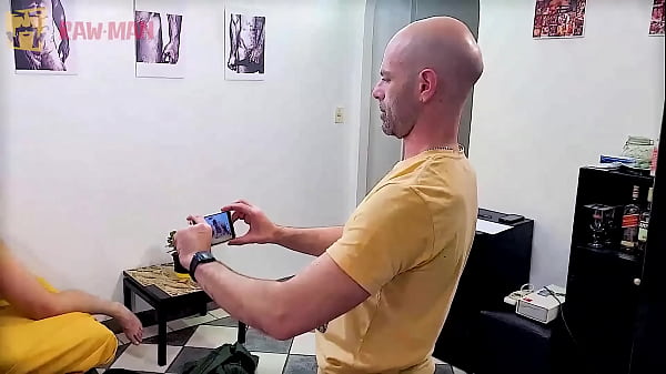 Joris Decides To Sit On Tony Garcia's Huge Cock For The Very First Time Backstage thumbnail