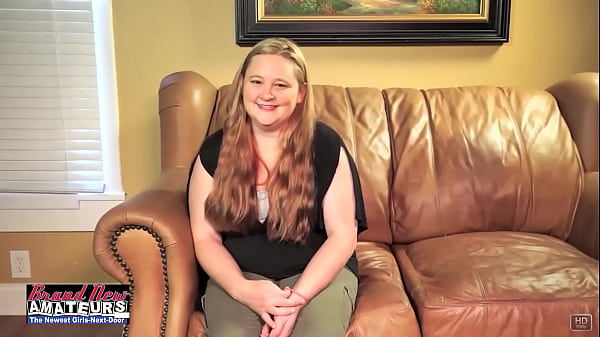 Play MP4 - Smiling Chubby Nympho Rose Eats Ass & Dick Before Doggy Style&excl;