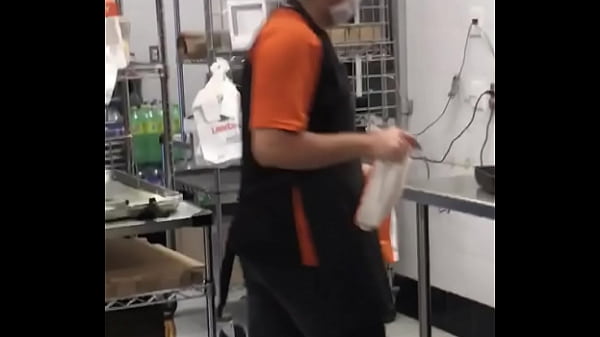 Vieja cachonda con ganas de verga grita fakiu