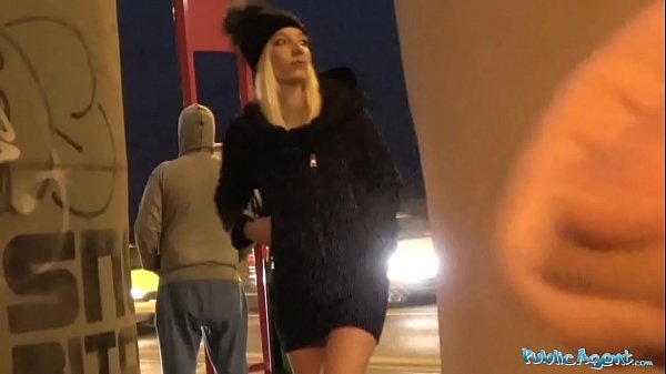 Public agent amateur blonde having outdoor sex for money