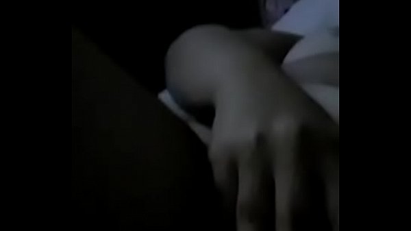 Esposa safada se_masturbando