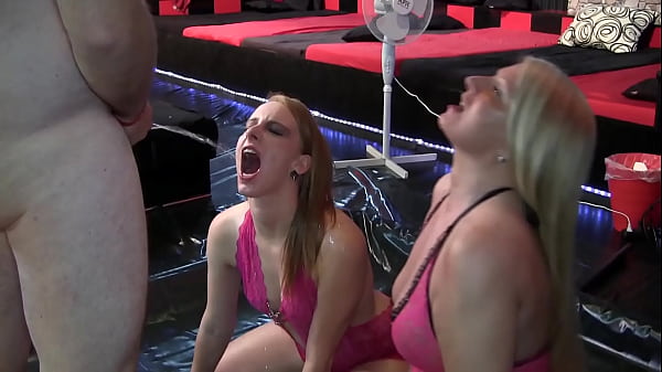 Nonton Extreme Pee Piss Orgy With Two Girls thumbnail