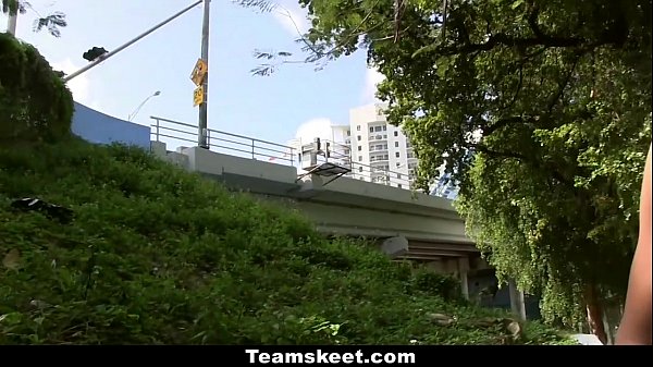 Play MP4 - Teens Love Money 2014 Hardcore Compilation