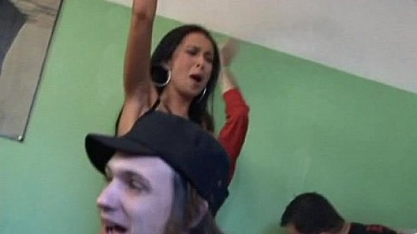 Nonton Sweethearts Love Group Banging thumbnail