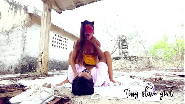 Me Escape De La Escuela Con Se&ntilde;or Morboso A Coger Por Todos Mis Huequitos thumbnail